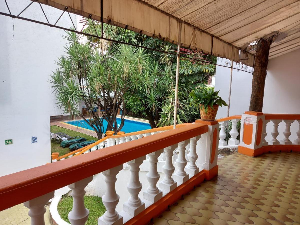Palmas Hotel เควนาวากา ภายนอก รูปภาพ