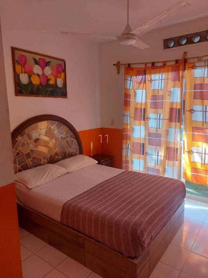 Palmas Hotel เควนาวากา ภายนอก รูปภาพ